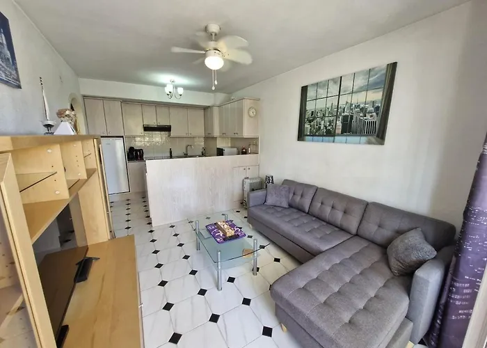 1 Bedroom With Pool, 公寓