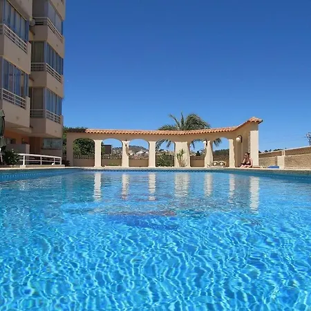 1 Bedroom With Pool, *