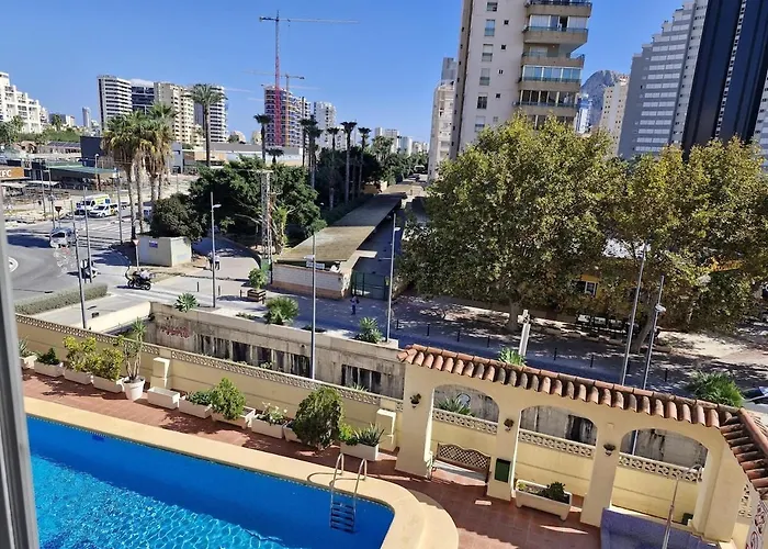 1 Bedroom With Pool, Appartamento